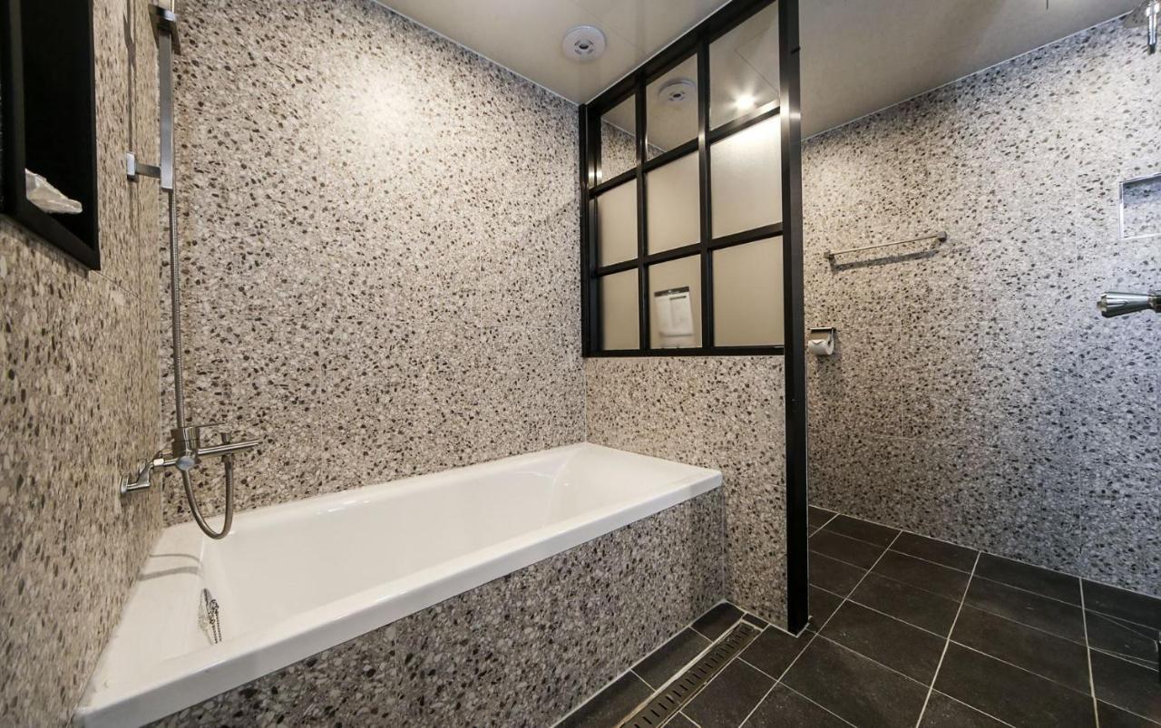 Maron Hotel Nampo Пусан Экстерьер фото